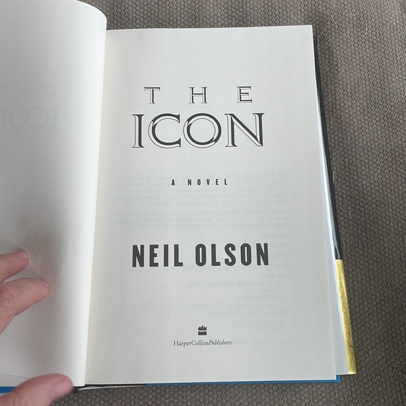 The Icon. Neil Olson. Thriller. LIKE NEW. Hardcover. 1st Ed. 2005 - Picture 7 of 11